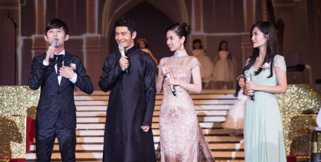 杨颖成功打入上层贵妇圈,合照只能靠边站,上演现实版三十而已!休闲区蓝鸢梦想 - Www.slyday.coM 杨颖成功打入上层贵妇圈,合照只能靠边站,上演现实版三十而已!休闲区蓝鸢梦想 - Www.slyday.coM