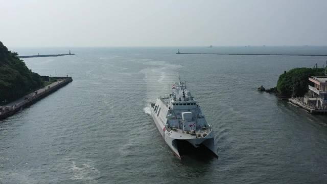 湾湾的海巡署600吨级巡防舰(安平舰) 10月8起开始进行海上测试