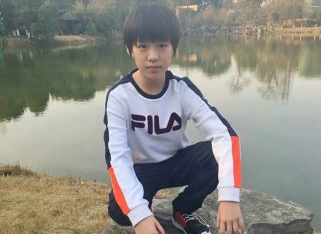 3岁进娱乐圈,后演文章儿子,如今大变样