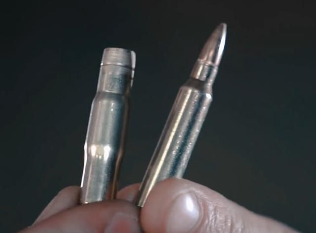 准头也别想了,弹头出膛之后是竖着飞到靶子上的.