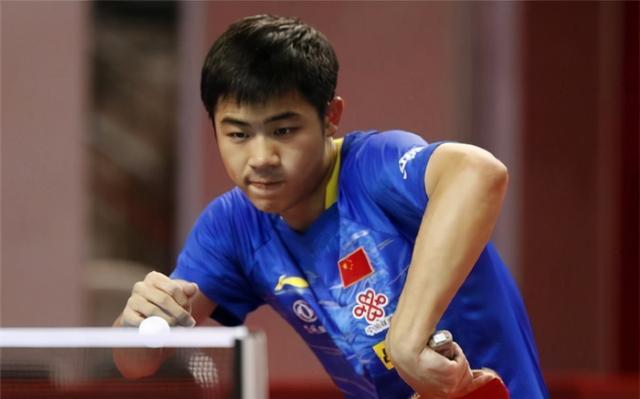 王晓彤3-1(11-8,11-13,11-8,11-4)马金宝/韩菲儿,任浩/刘曦3-0(11-9