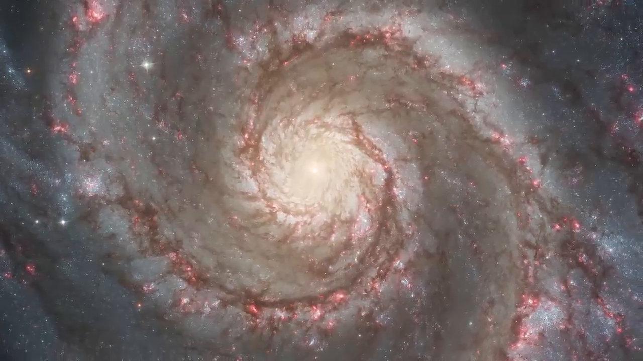 没错!这就是哈勃望远镜拍摄到的最美星系图