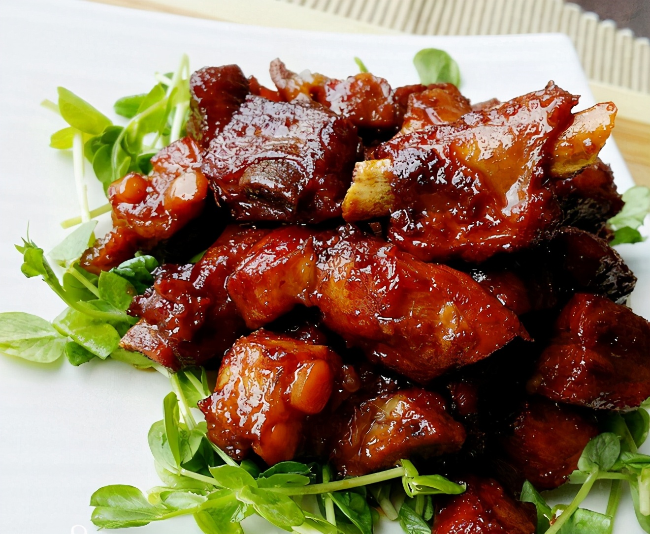 一块猪小排的10种不同美味做法,一次学好品尝到爽