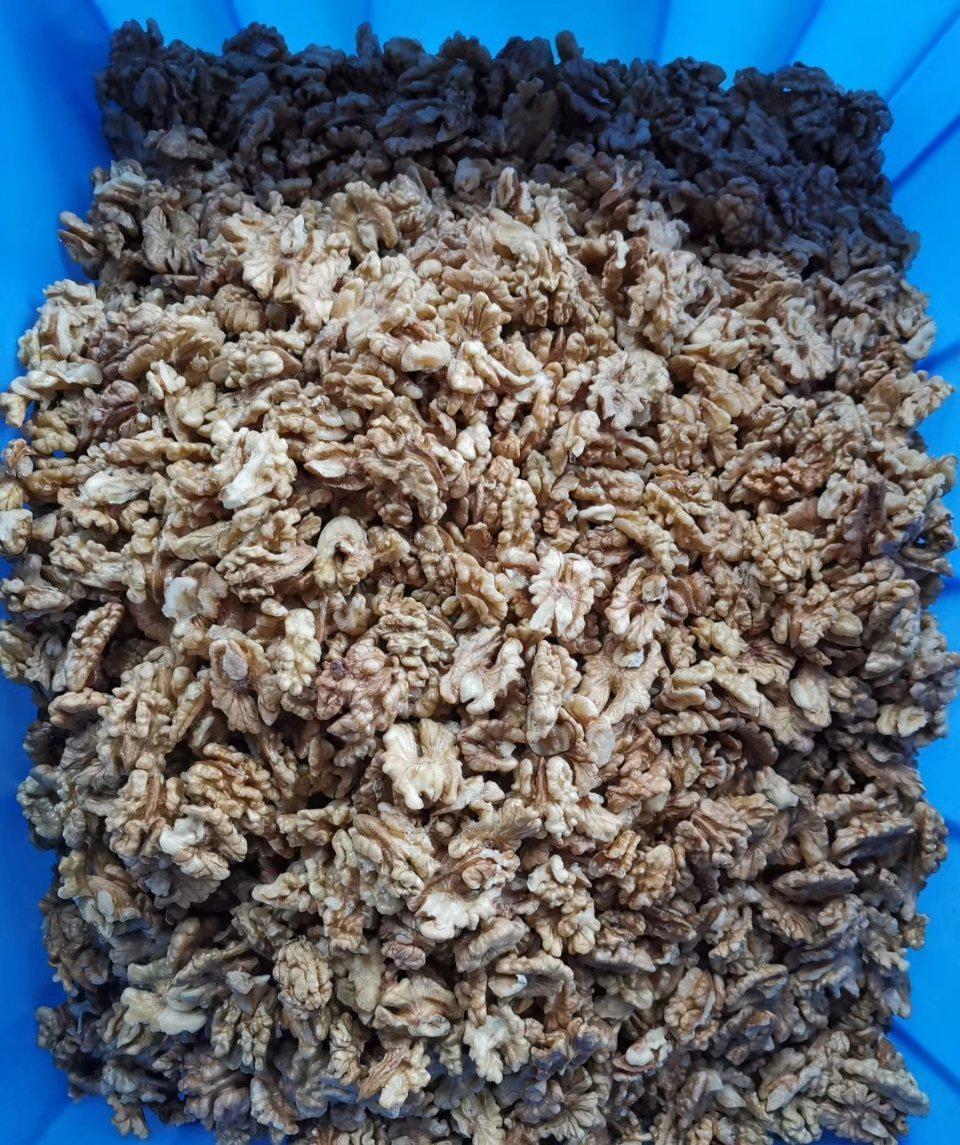 核桃的收购，分选，破壳到核桃仁的尖白，普白，次白，头路……
