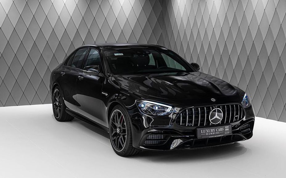 梅赛德斯amge63s实车精致又很有运动范