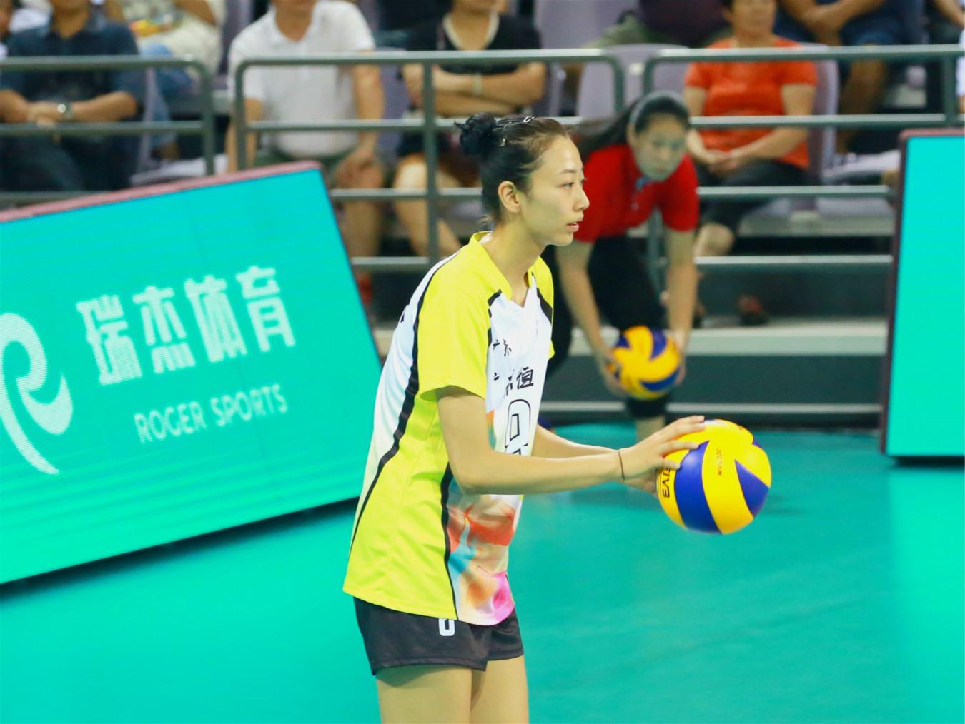 中国女排,孙燕频频入选国家队!而天赋出众的她却总被无视,难受!