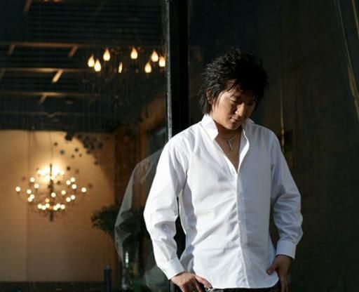 7个亿,一个月商演60场,如今住快捷酒店|杨臣刚|快捷酒店|商演_新浪