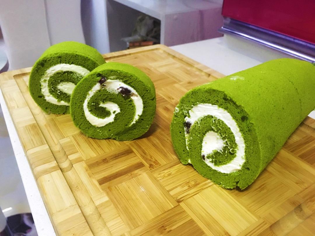 颜值惊人的红豆抹茶卷,满足了女士们对甜品的幻想,吃一口就爱上|抹茶|