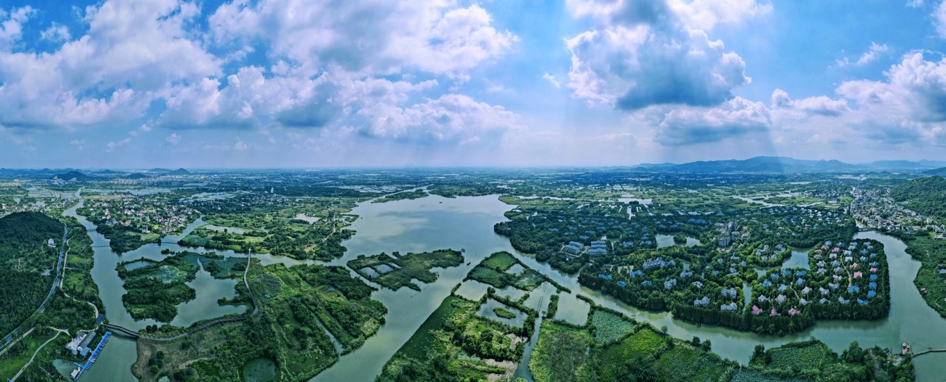 下渚湖的"千寻夜",你去过这的湿地公园吗?