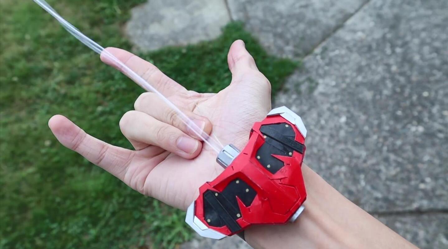 手工制作的ps4《漫威蜘蛛侠》蛛网发射器教程