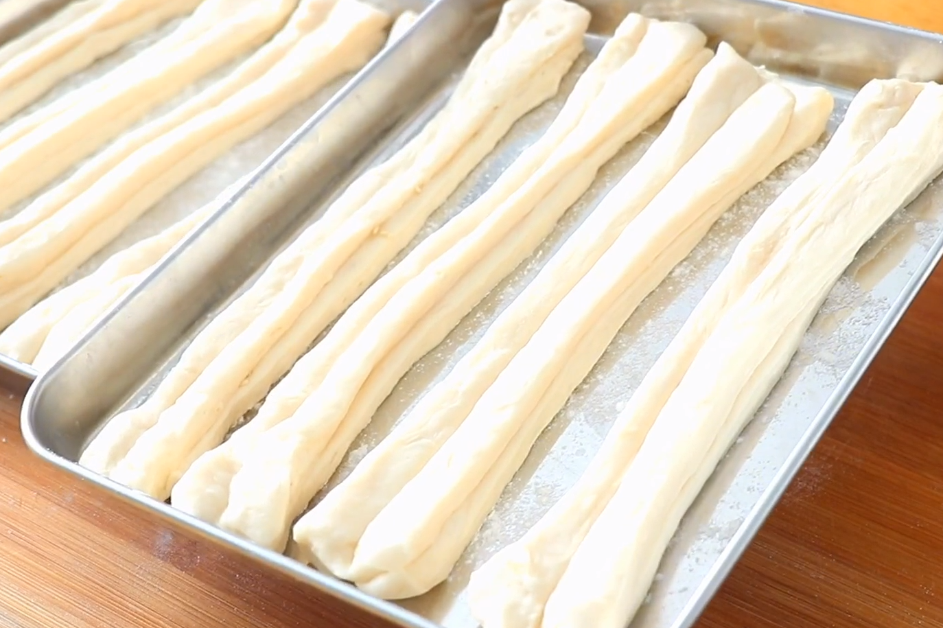 冷冻油条生胚家庭配方也能成功早餐只要5分钟个个酥脆松软