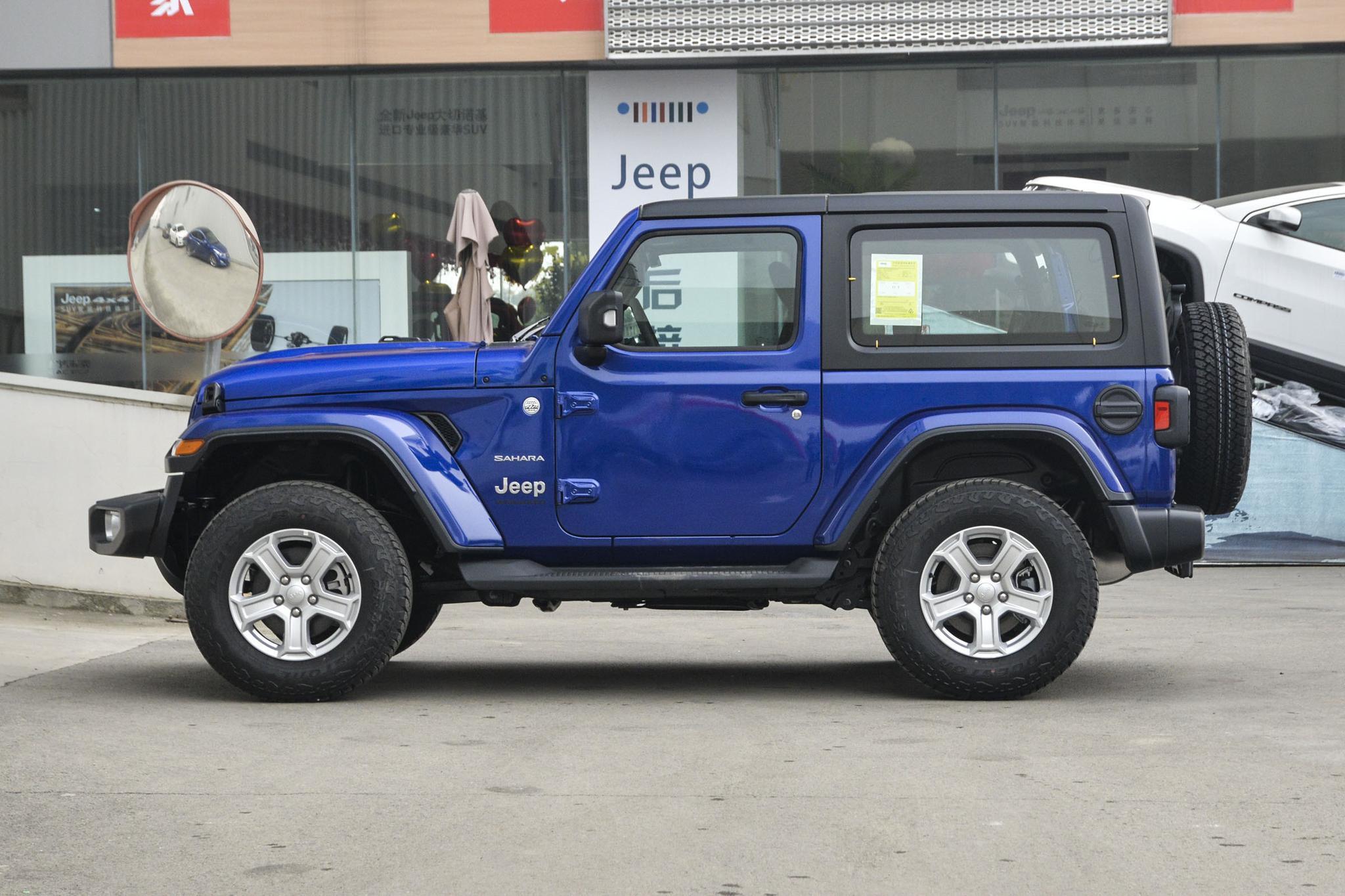 牧马人两门版比x6还有个性越野能力不输吉姆尼