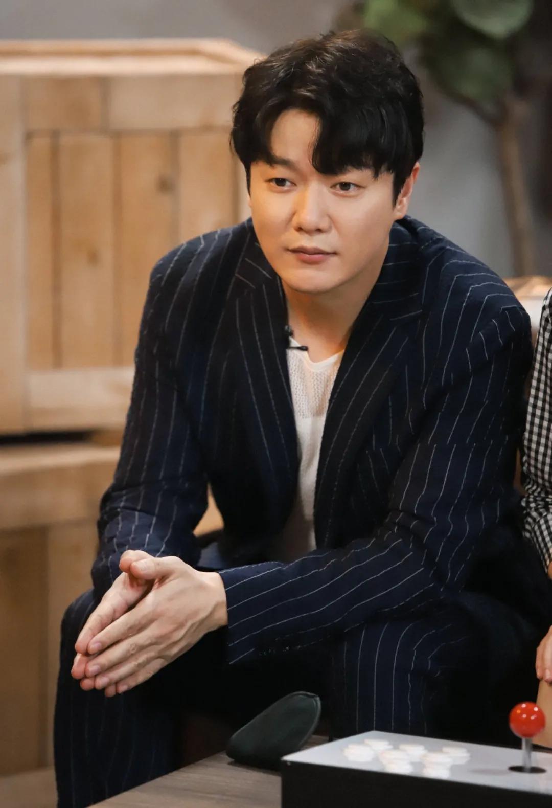 老男孩肖央再出道如今成了直播合伙人一场狂卖4000万