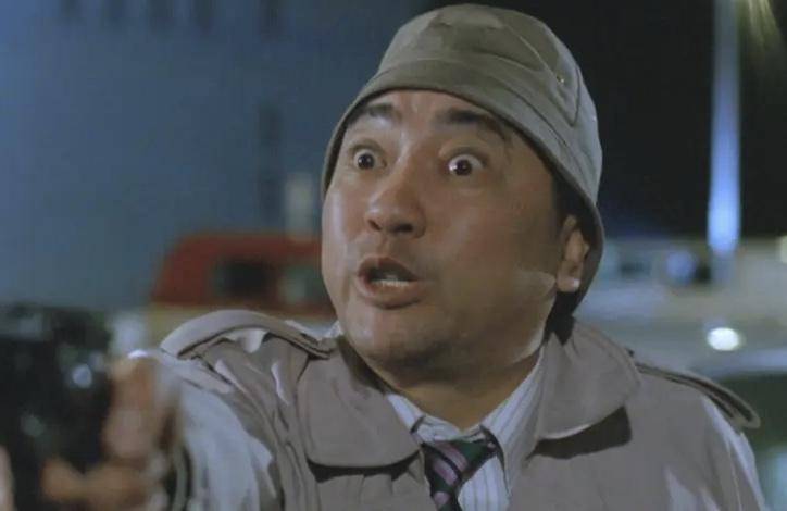 辛酸卢海鹏因病瘦到脱相演戏几十年连20万手术费都付不起