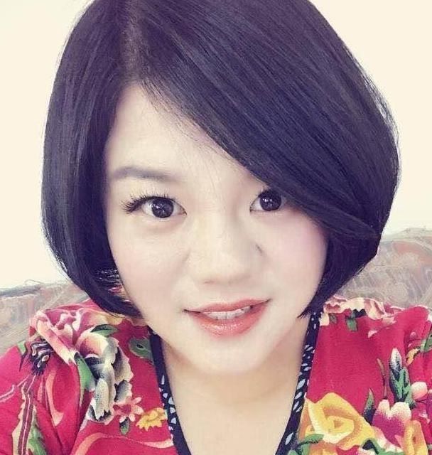 "山楂妹"张月乔,生下来的六个手指被遗弃了,但是在一首歌成名