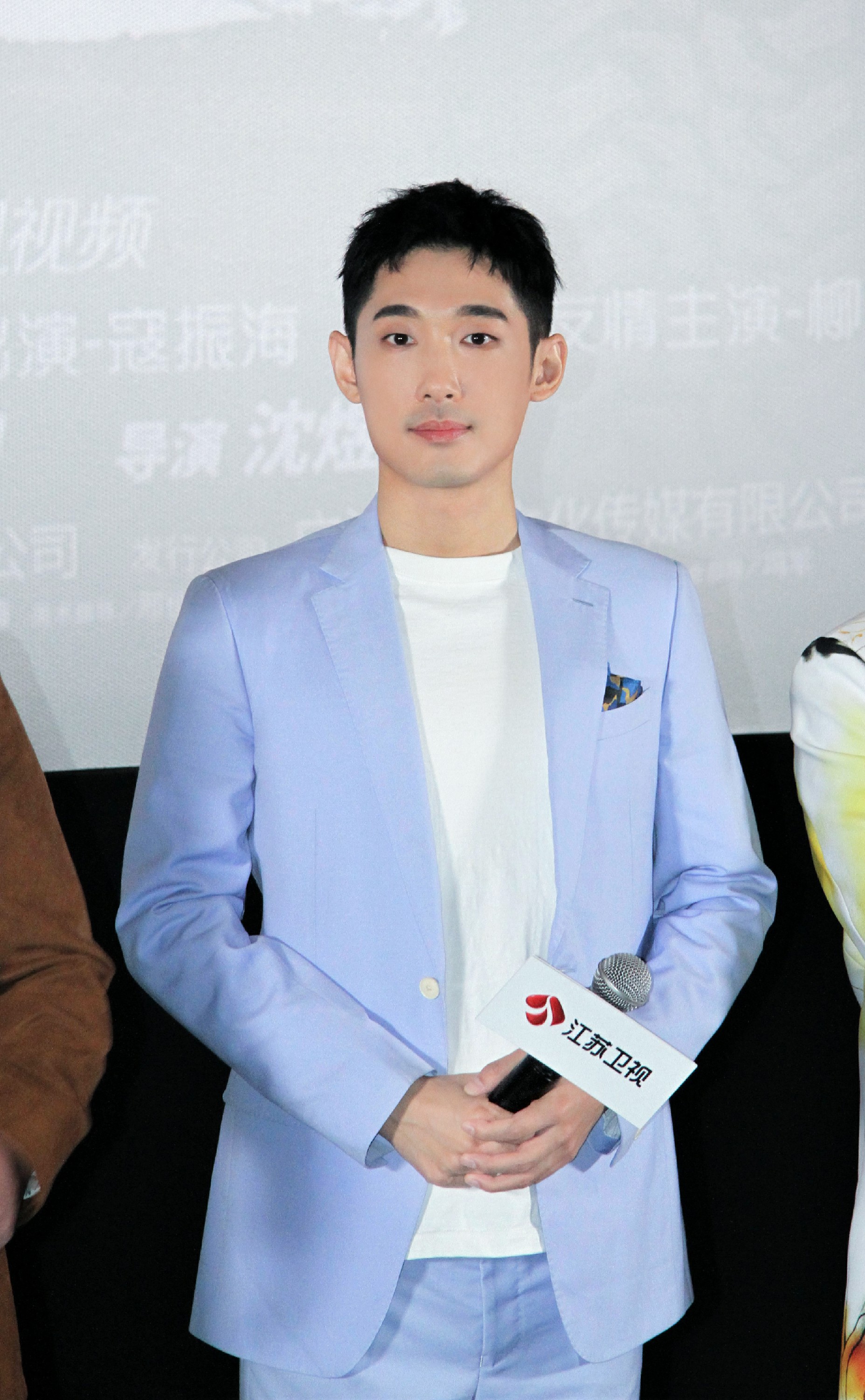 陈牧扬越过山丘今日开播人间理想林嘉阳即将上线