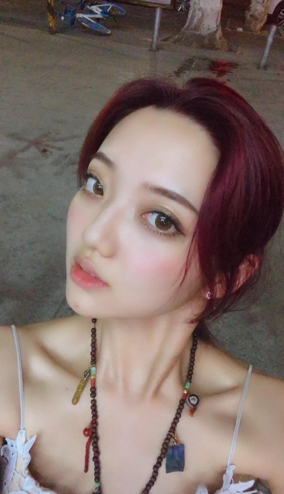 中"颜值担当",退出娱乐圈后当网红|快乐星球|张兆艺|冰柠檬_新浪新闻