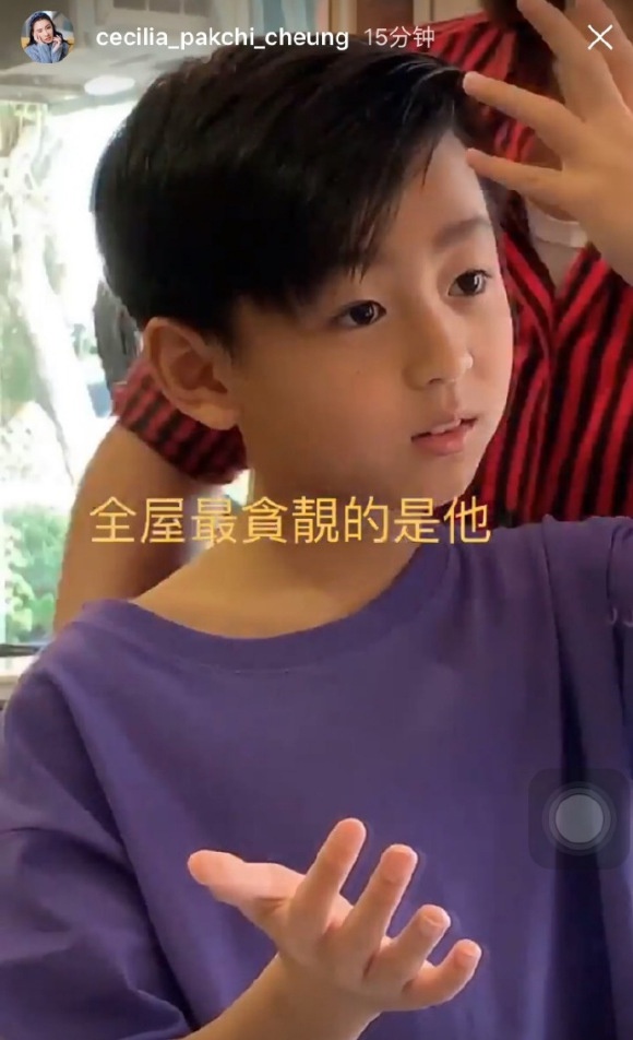 和大儿子形成鲜明对比|张柏芝|谢振南|谢振轩_新浪新闻