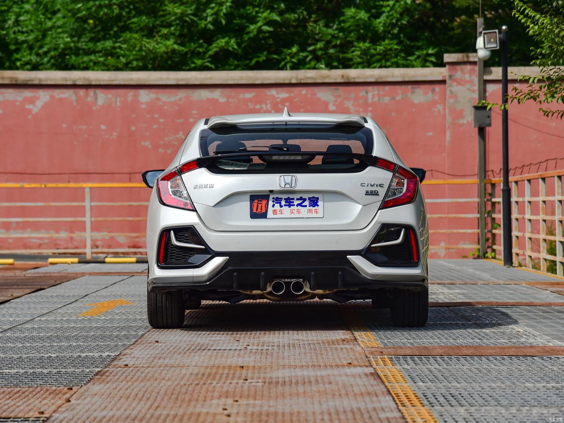 2021款两厢版思域,改装神车,外观升级,内饰丰富,你喜欢吗