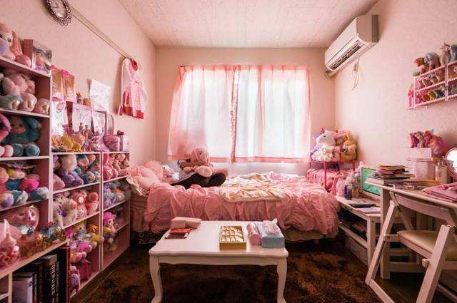 日本宅女的居家生活:看完就知道她们为啥不爱社交,实在太快乐了