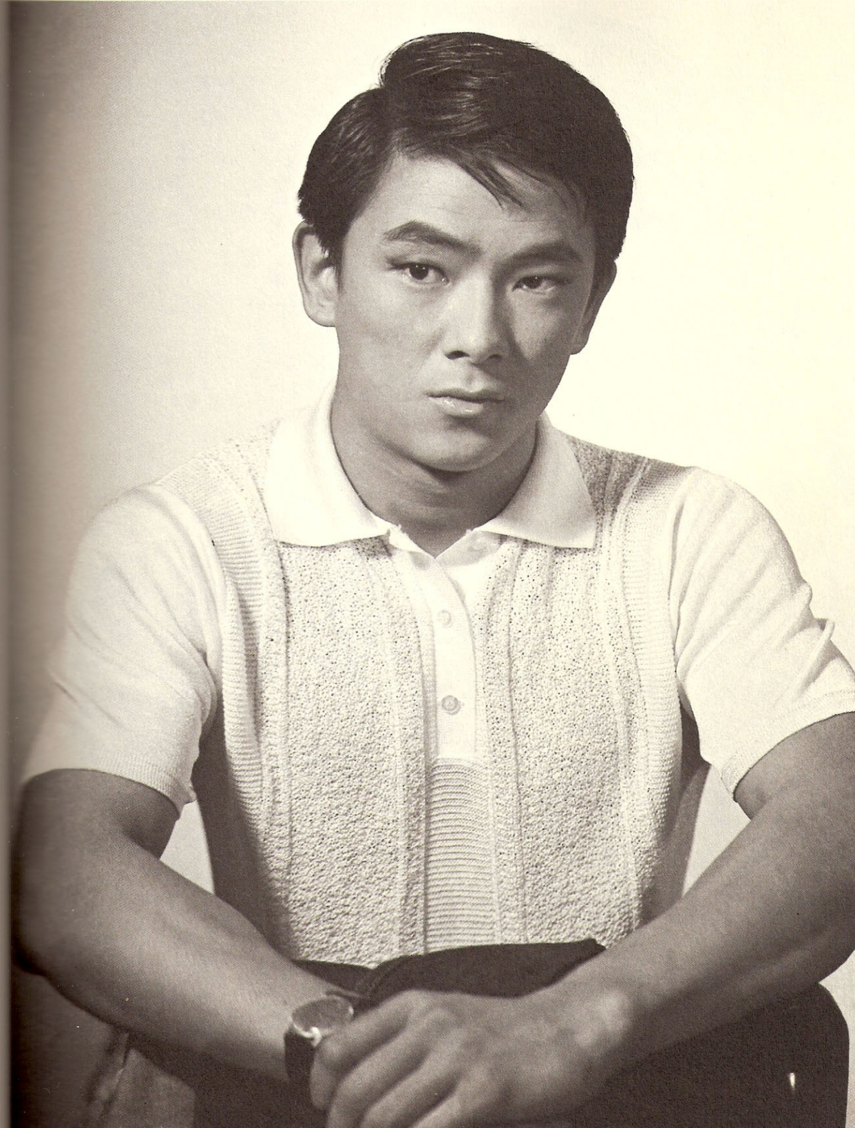 76岁"独臂刀"王羽被误传去世,曾是香港武侠片一面旗|独臂刀|王羽|虎侠