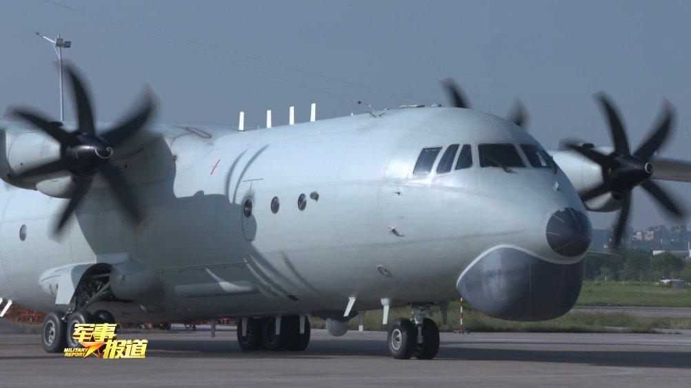 海军航空兵空潜200巡逻机反潜实弹演练