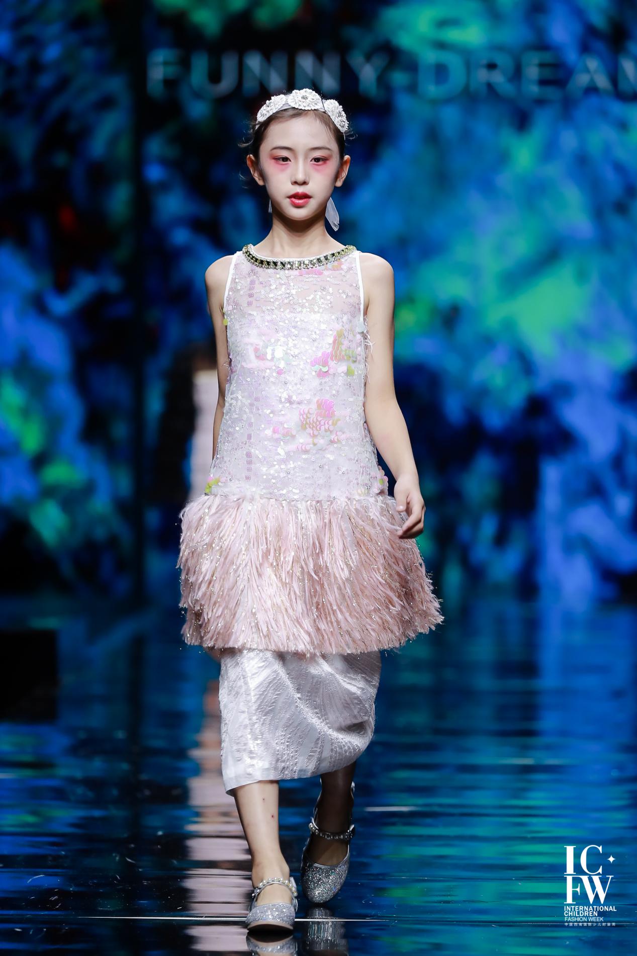 hello ,梦想!funny dream亮相2020西南国际少儿时装周