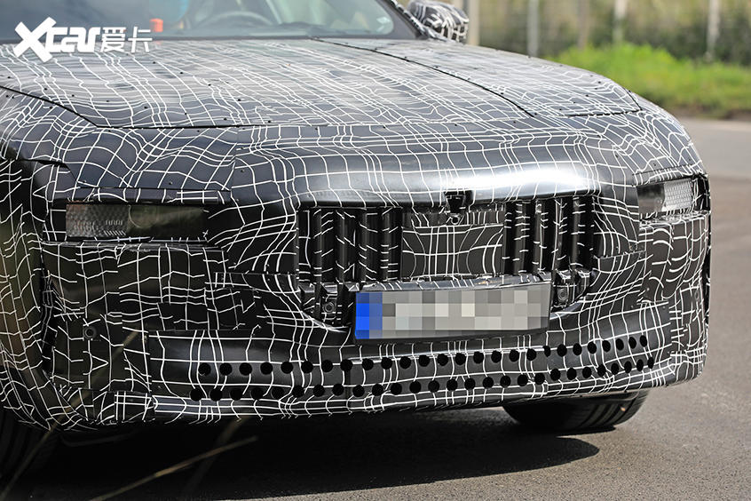 宝马i7车型渲染图曝光 有望2023年发布