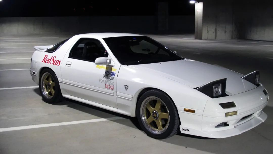 (高桥凉介的fc-3s第二代rx-7)