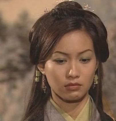 说她是众多版本中最高贵冷艳痴情的"木婉清",她是最贴合原著的扮演者!