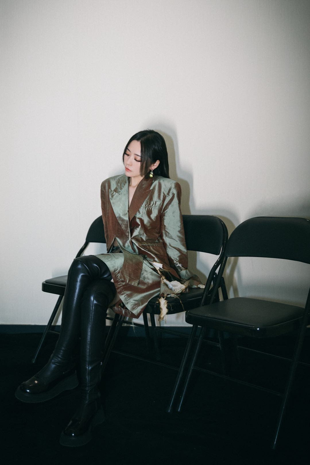 安利一波张靓颖的穿搭方案简单又好搭