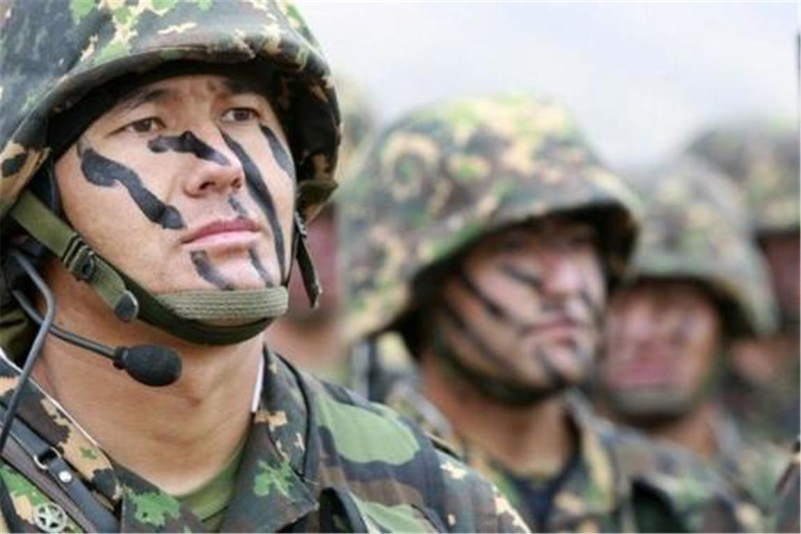 吉尔吉斯军方宣布宵禁,中亚4国欲出兵平叛,白宫彻底不淡定了