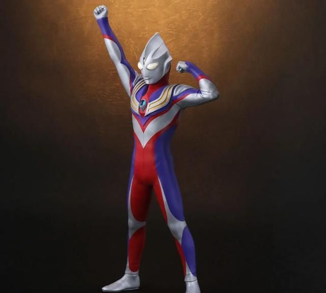 迪迦奥特曼大比例手办登场,这回的它还能发光!