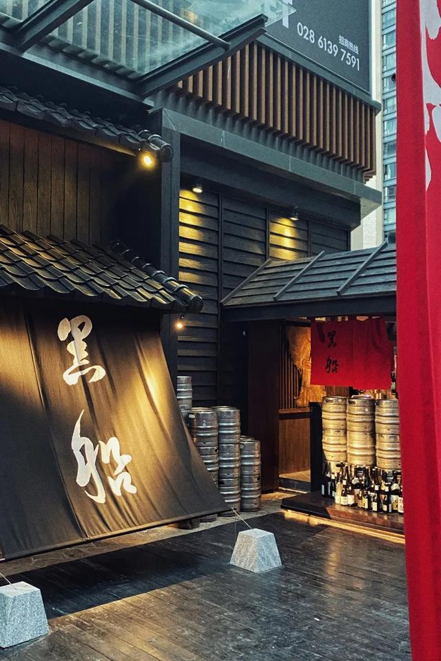 成都城南「醉」生活新样本|黑船|成都|酒吧_新浪新闻