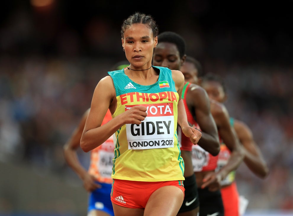 打破18年欧洲纪录！世锦赛万米女王雨天低温夺冠 与王军霞相差5秒休闲区蓝鸢梦想 - Www.slyday.coM