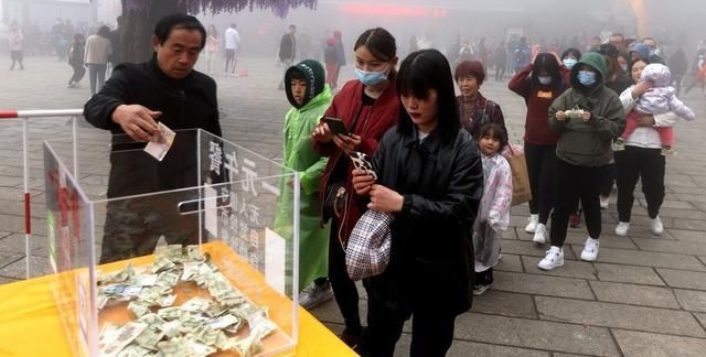 国庆假期,河南景区“1元”午餐无人收款,查账结果却让人没想到休闲区蓝鸢梦想 - Www.slyday.coM 国庆假期,河南景区“1元”午餐无人收款,查账结果却让人没想到休闲区蓝鸢梦想 - Www.slyday.coM