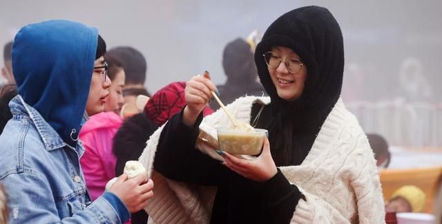 国庆假期,河南景区“1元”午餐无人收款,查账结果却让人没想到休闲区蓝鸢梦想 - Www.slyday.coM 国庆假期,河南景区“1元”午餐无人收款,查账结果却让人没想到休闲区蓝鸢梦想 - Www.slyday.coM