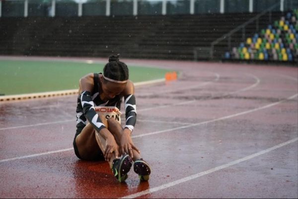 打破18年欧洲纪录！世锦赛万米女王雨天低温夺冠 与王军霞相差5秒休闲区蓝鸢梦想 - Www.slyday.coM