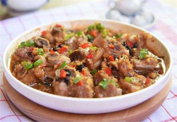 农家小炒人间美味,青椒炒鸡简单又好吃,最爱豆豉蒸排骨味道超棒