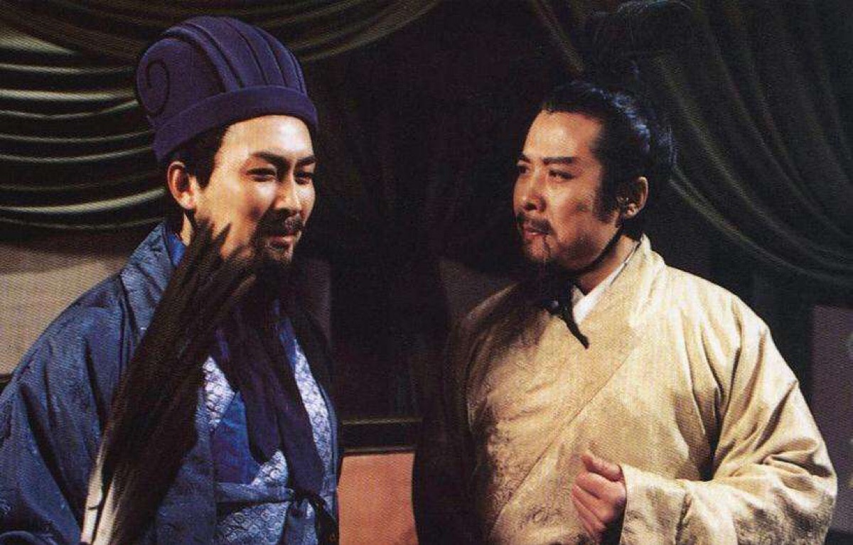 踏破铁鞋无觅处:刘备为什么第一眼,就看出诸葛亮并非凡夫?