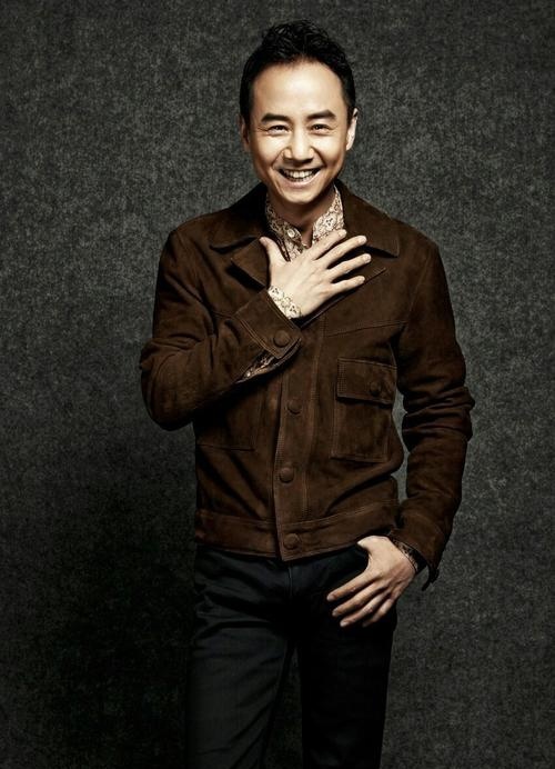 演员毛孩的尴尬:带母亲进娱乐圈,不料母亲爆红,自己却落魄了