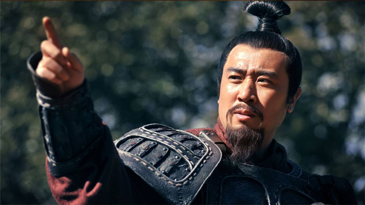 新版三国刘备剧照