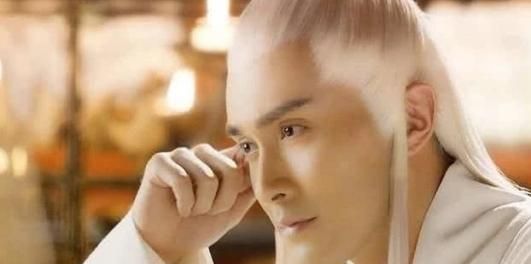 他曾当过快递小哥,因颜值高进入娱乐圈,如今逆袭为“大众男神”休闲区蓝鸢梦想 - Www.slyday.coM 他曾当过快递小哥,因颜值高进入娱乐圈,如今逆袭为“大众男神”休闲区蓝鸢梦想 - Www.slyday.coM