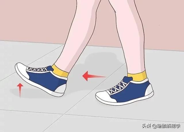 练习走路时足背屈趾屈的正确发力模式