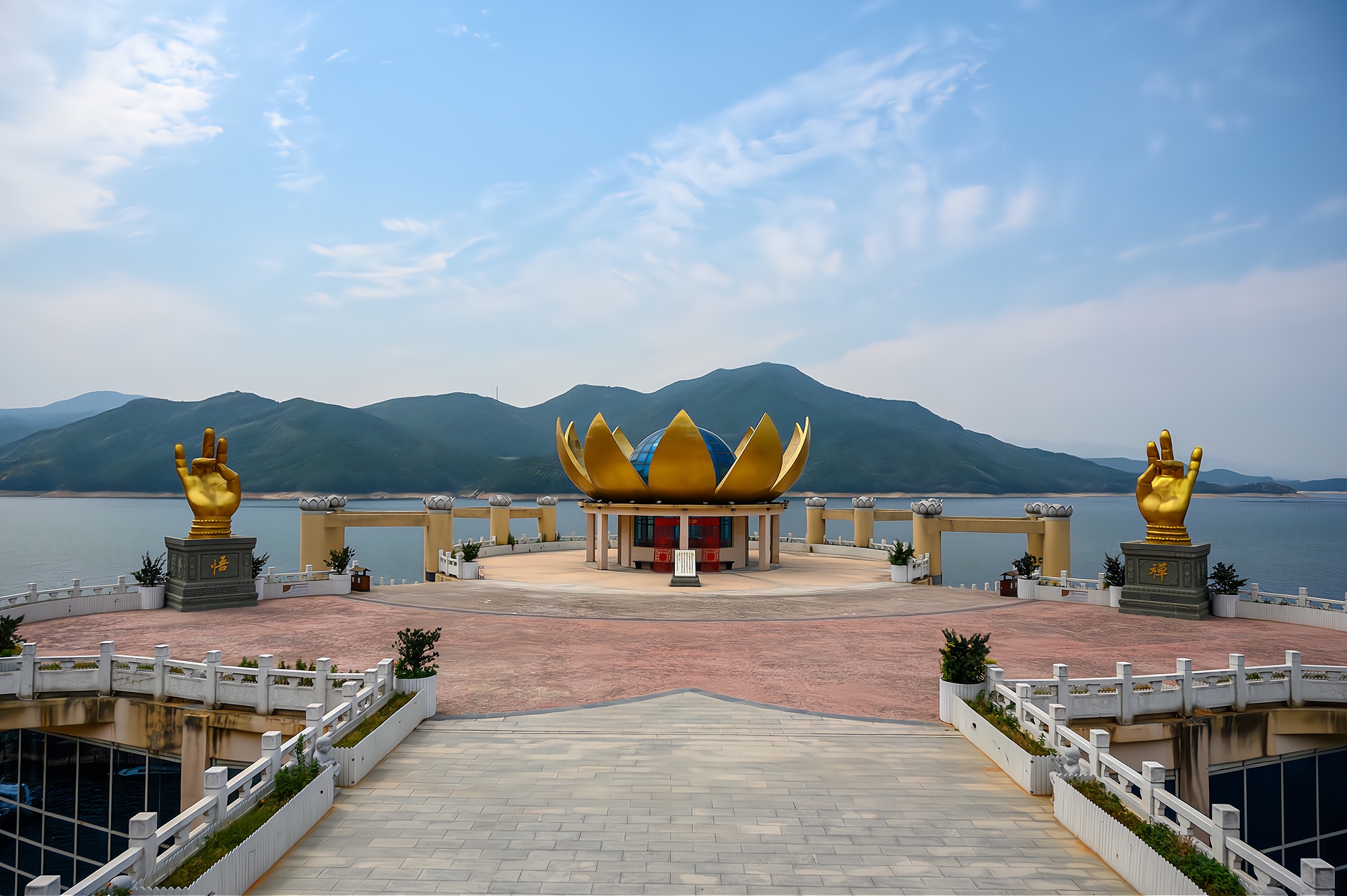 花亭湖,安徽太湖县第一大湖,景色可与杭州千岛湖相媲美