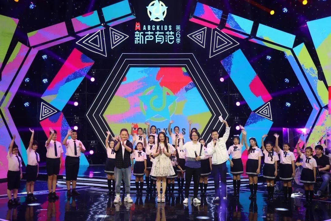 唐磊老师参加大型少儿音乐成长综艺节目《新声有范》节目录制