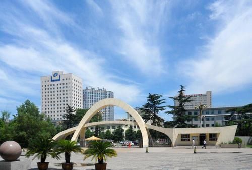 大学,成绩一般学生可考|河北工业职业技术学院|承德石油高等专科学校