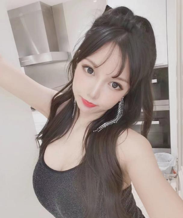 斗鱼舞蹈一姐悄然复播,封禁仅仅两周时间,还是本性难移