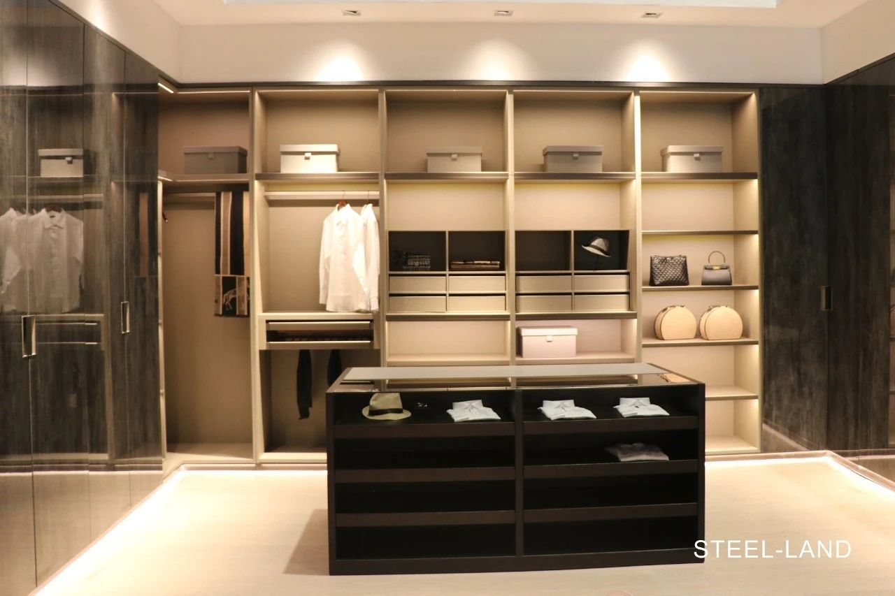 斯帝罗兰高端定制衣柜让生活更精致