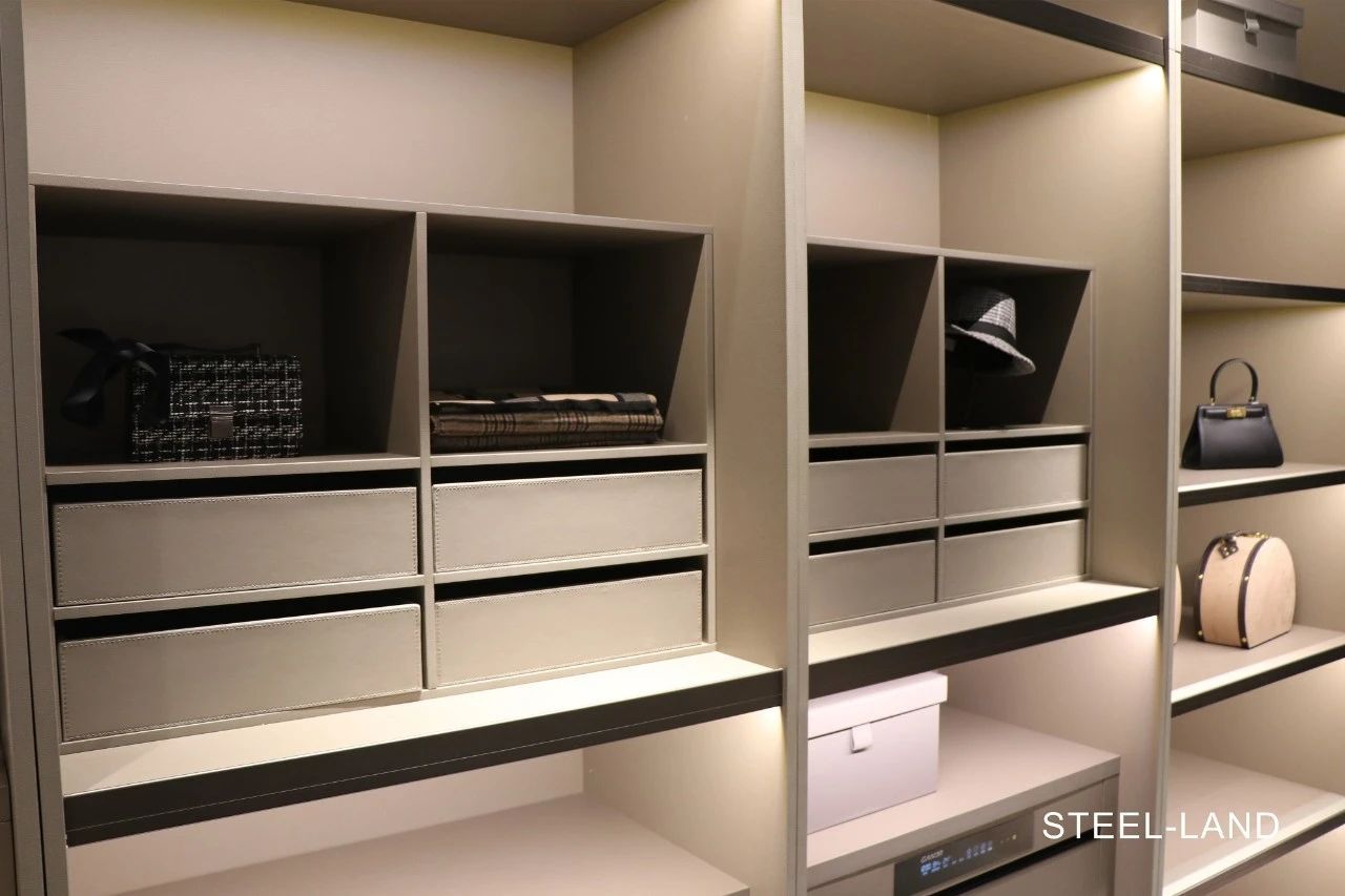 斯帝罗兰高端定制衣柜让生活更精致